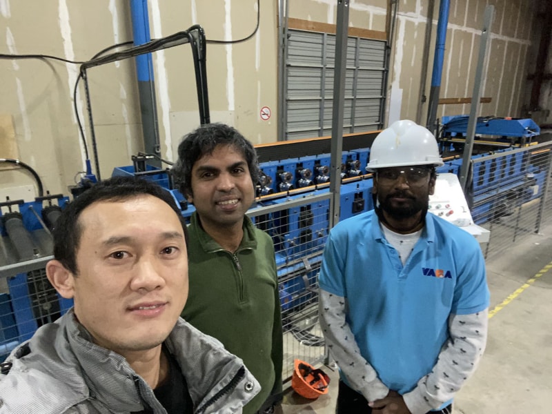 太阳集团tcy8722冷弯聚氨酯复合板底板机设备 成功交付巴西 助力客户生产升级